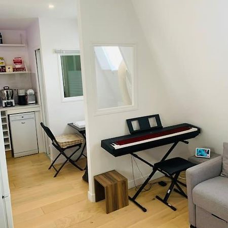 Studio Cosy Au Coeur De باريس المظهر الخارجي الصورة